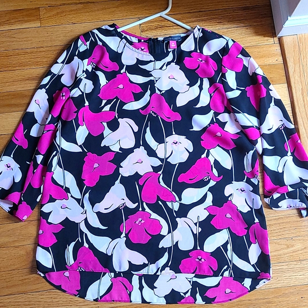 Vince Camuto 3/4 sleeve pink and black blouse